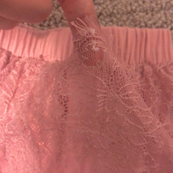 Lingerie/ pyjama set VS Top and shorts - Picture 6 of 6